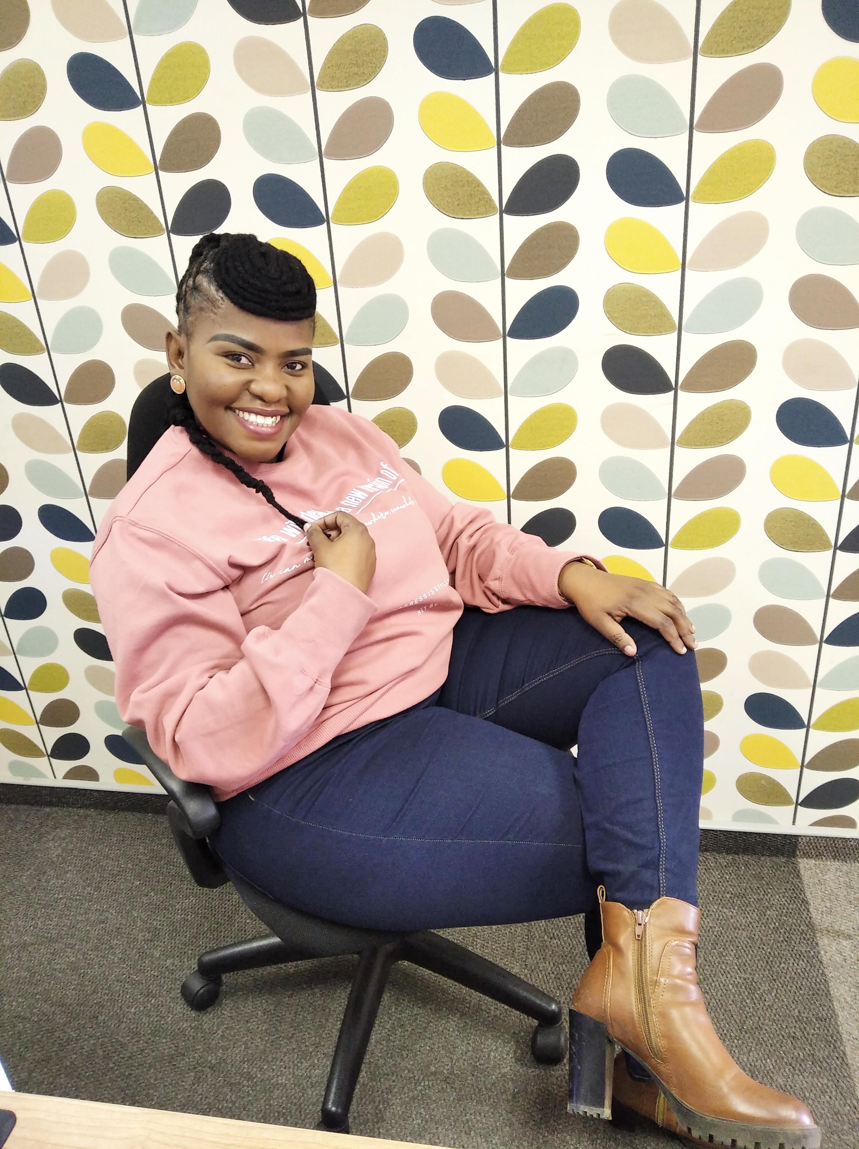 BUSI MOTAU BUSI MOTAU